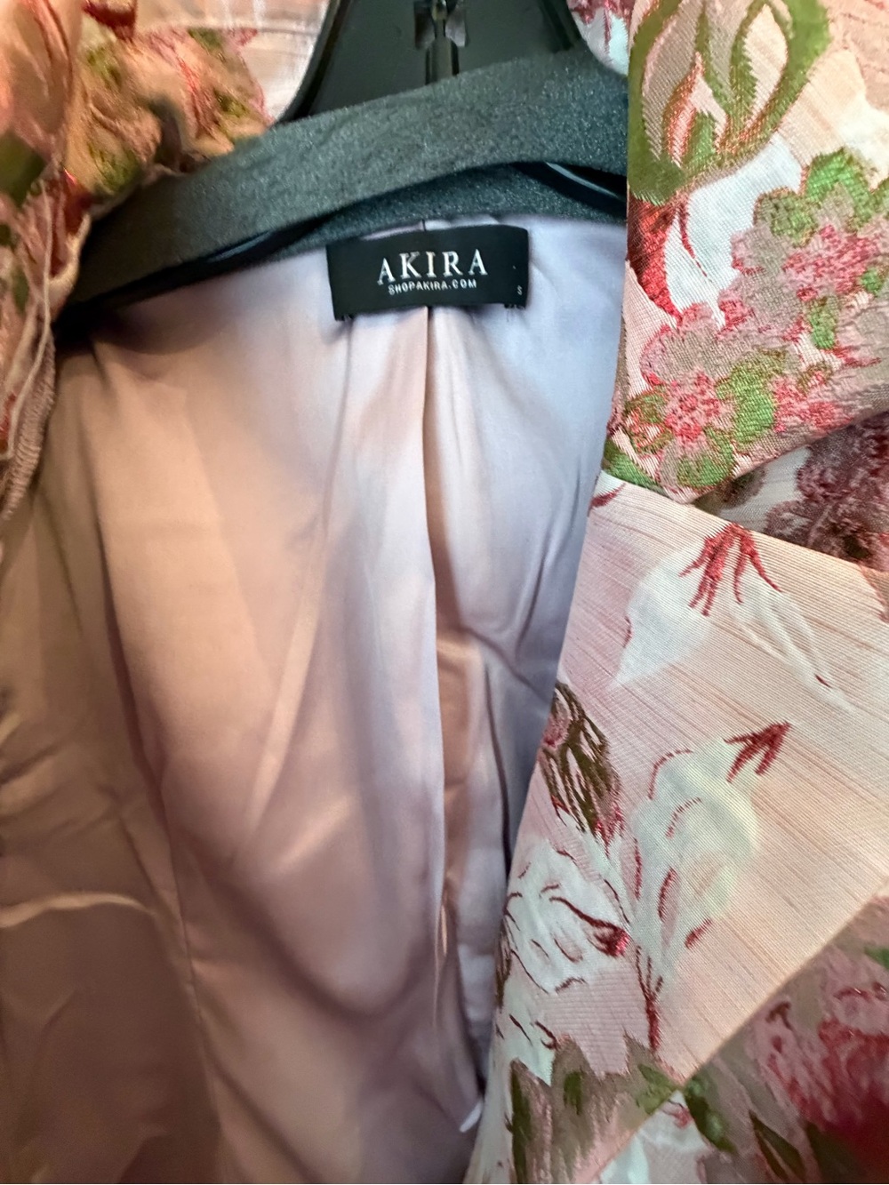 Floral-Print Pink Cape Blazer Dress - Picture 5 of 7